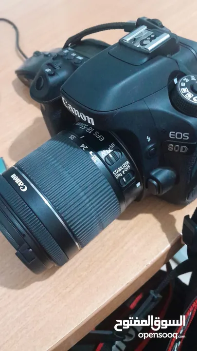 canon EOS 80D