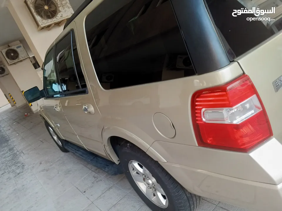 للبيع فورد اكسبدشن 2008 فل اوبشن بدون فتحه سقف 2700 قابل للجادين