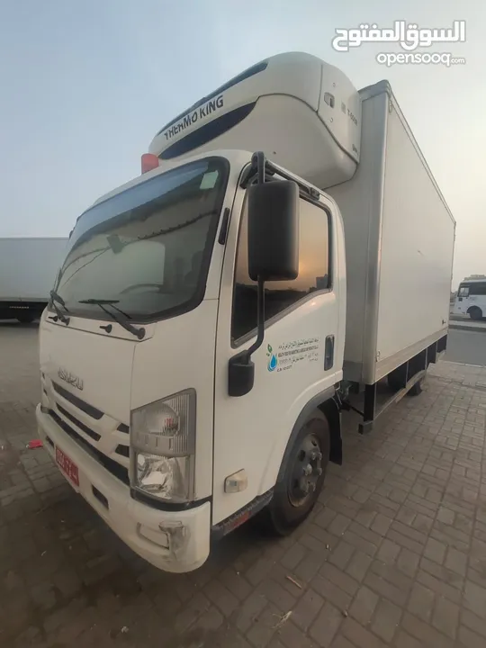 Isuzu 4 ton covered body