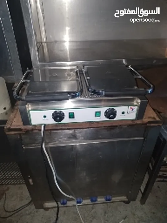 restaurant kitchen equipment