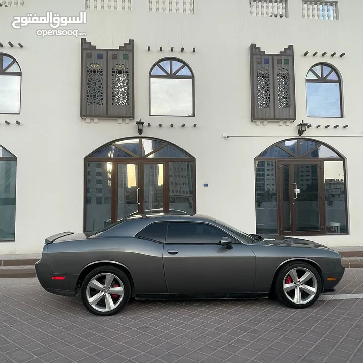 Dodge challenger model 2012