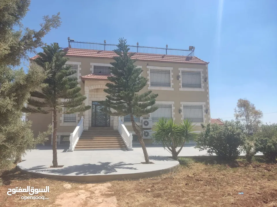مادبا حواره مزرعه للبيع