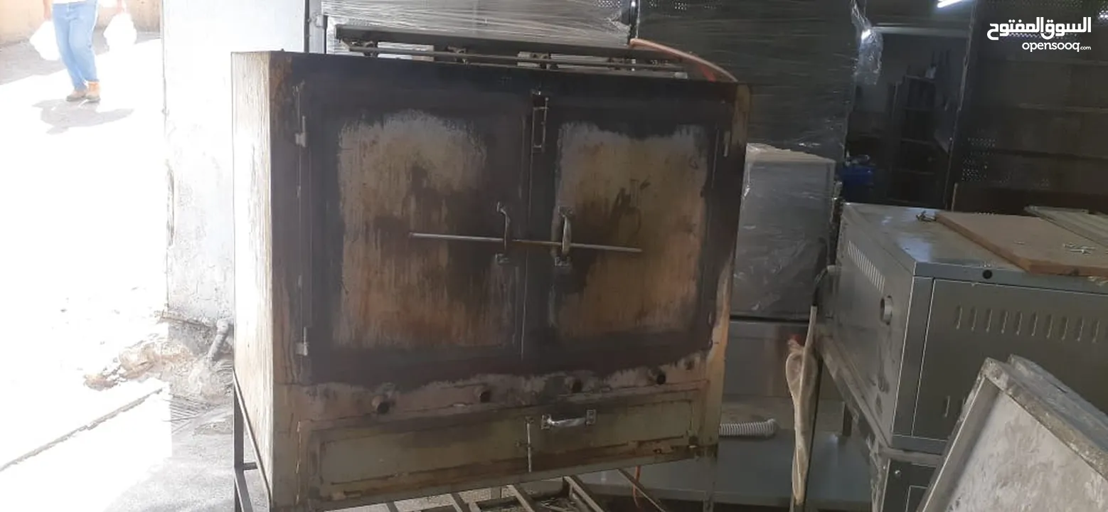 معدات مختلفة للبيع