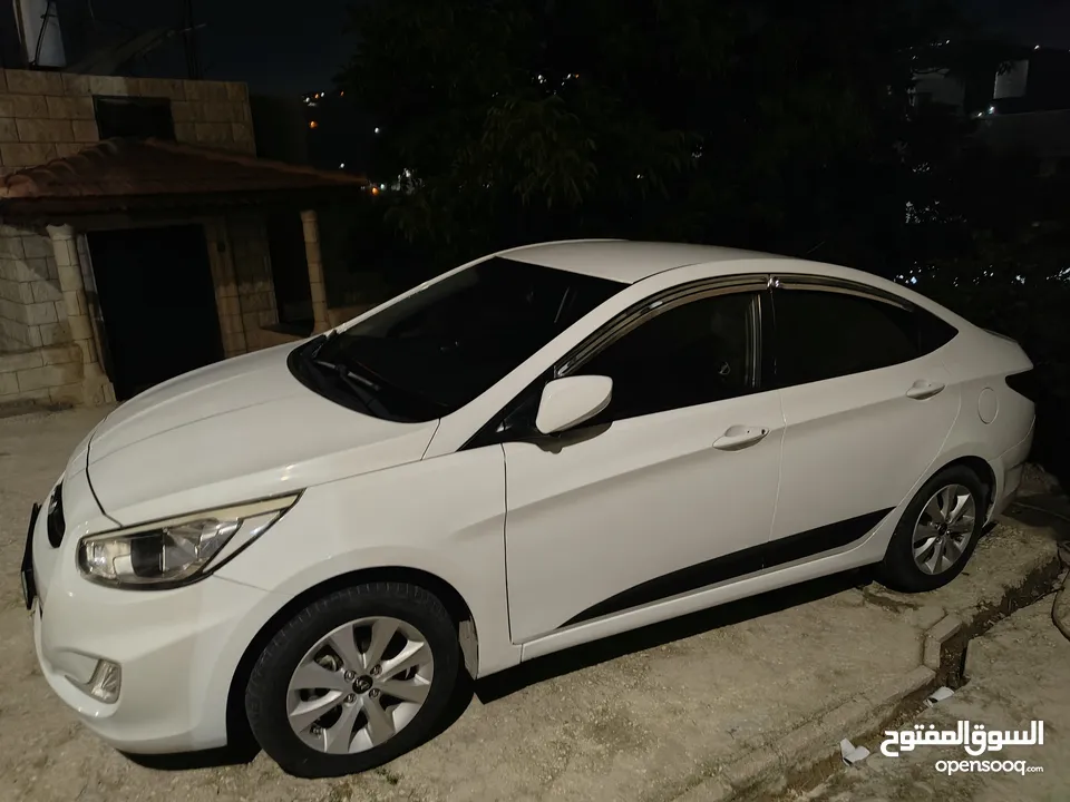 هونداي اكسنت 2015