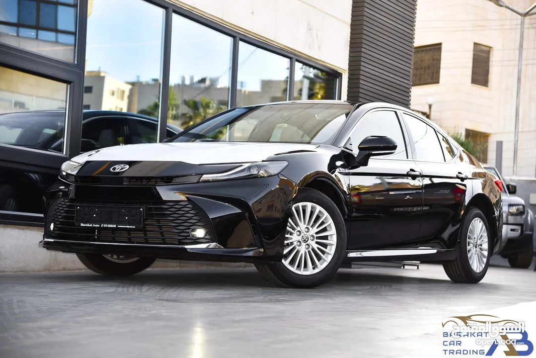 تويوتا كامري هايبرد   وارد الخليح  عداد زيرو 2025 Toyota Camry Hybrid HEV