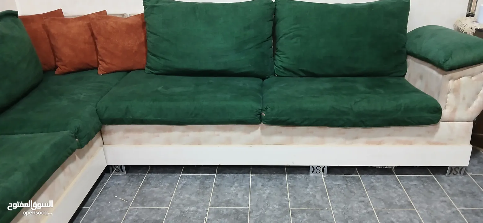 طقم كنب مستعمل بسعر خيالي قابل للتفاوض