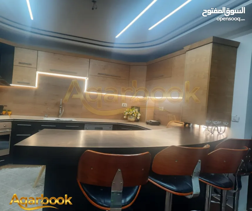 شقة مميزة للبيع في بيتونيا  الموقع: بالقرب من معرض بيسان