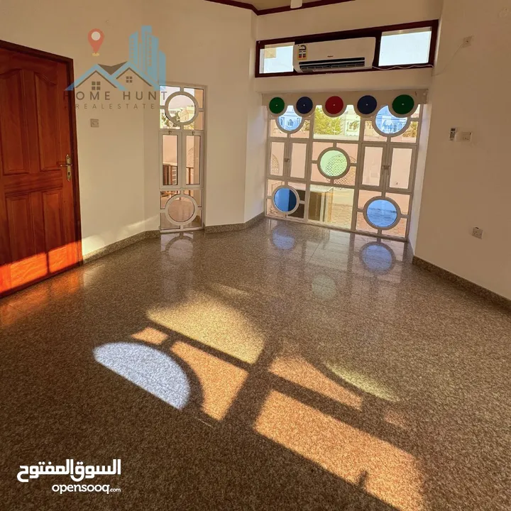 SHATTI AL QURM  20 ROOMS COMMERCIAL VILLA