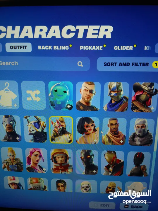 حساب فورت نايت سيزون 3 وحزمة توتش ونوادر