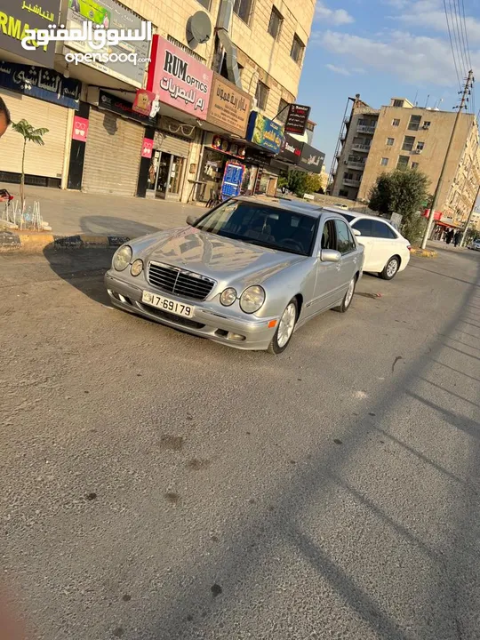 مرسيدس قرش ونص للبيع او البدل