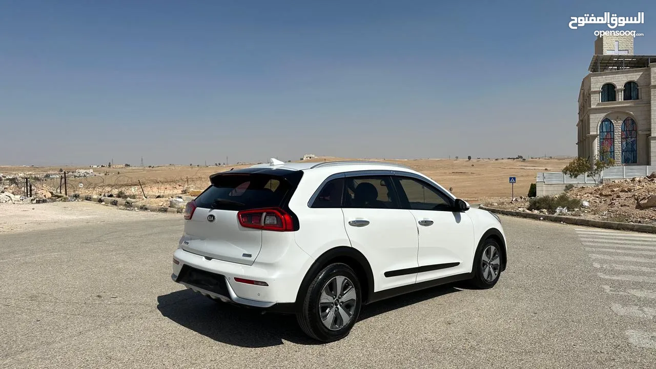 كيا نيرو هايبرد موديل 2018 وارد كوريا كلين تايتل فحص كامل.  Kia Niro hybrid 2018 Korean spec.