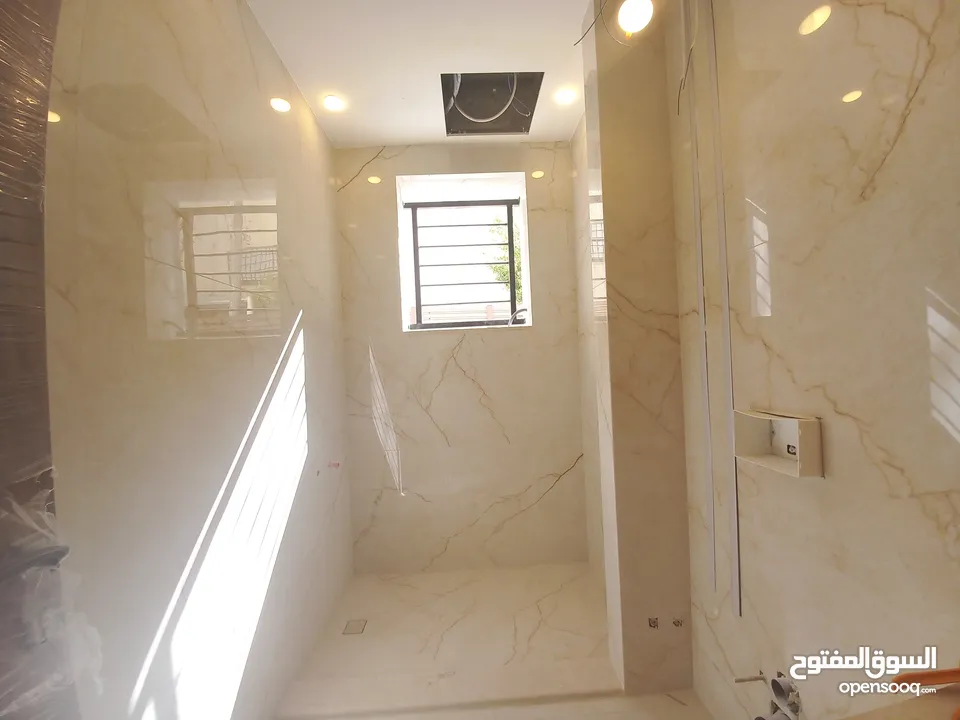 Unfurnished Apartment For Rent In 4th Circle  ( Property 35302 )-174813127
