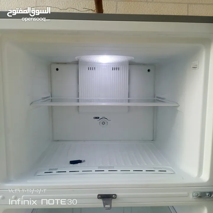 ثلاجه جنرال دلوكس غاز يونيفرسال 5 عيون كلهم شغالين