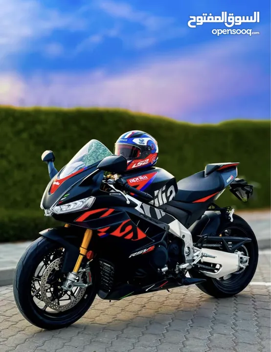 Aprilia RSV4 Factory 2024  - GCC