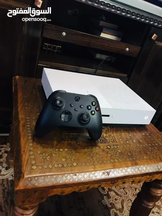 Xbox One S  اكس بوكس ون اس