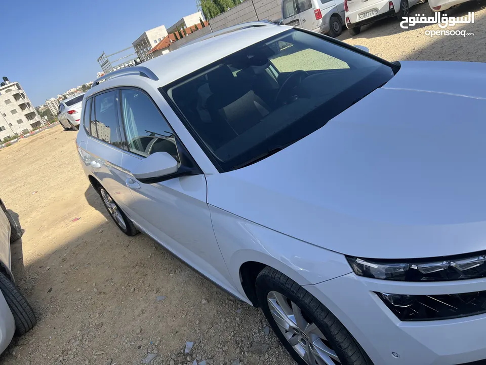 سكودا كميك موديل 2022 ترخيص 2021 مذور 1500 بنزين