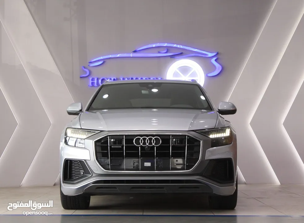 AUDI Q8 2019