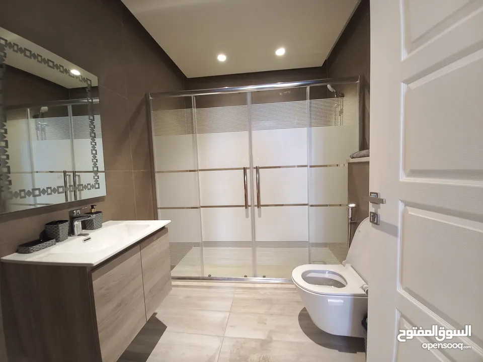 شقة مفروشة للإيجار في عبدون  ( Property 35850 )-175064254
