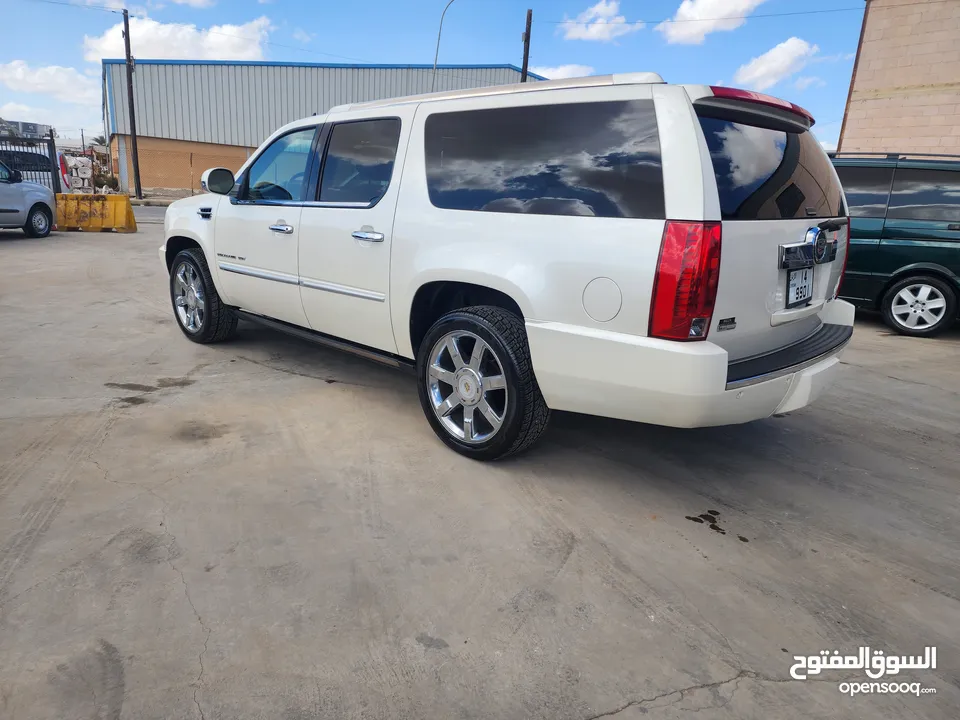 كاش أو اقساط من المالك كاديلاك اسكاليد 2011 VIP PLATINUM XL مميزه جدا 6.2cc