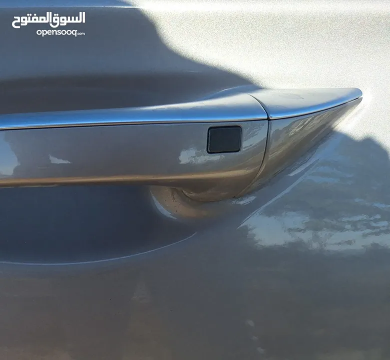 ايونيك 2022 - اصل شركة للبيع