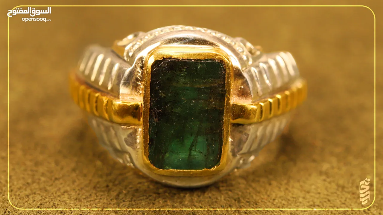 خاتم زمرد كولومبي نادر  Rare Colombian emerald ring