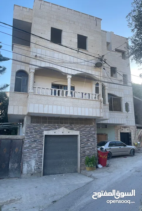 منزل للبيع مكون من اربع طبقات