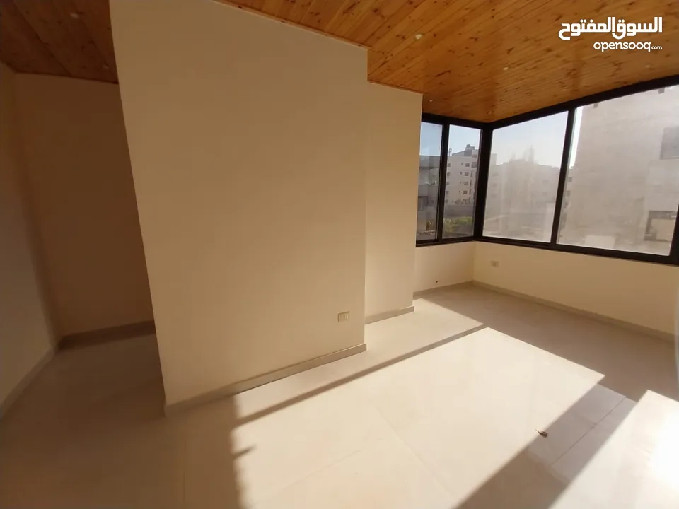 شقة غير مفروشة للإيجار ( Property 40062 ) سنوي فقط