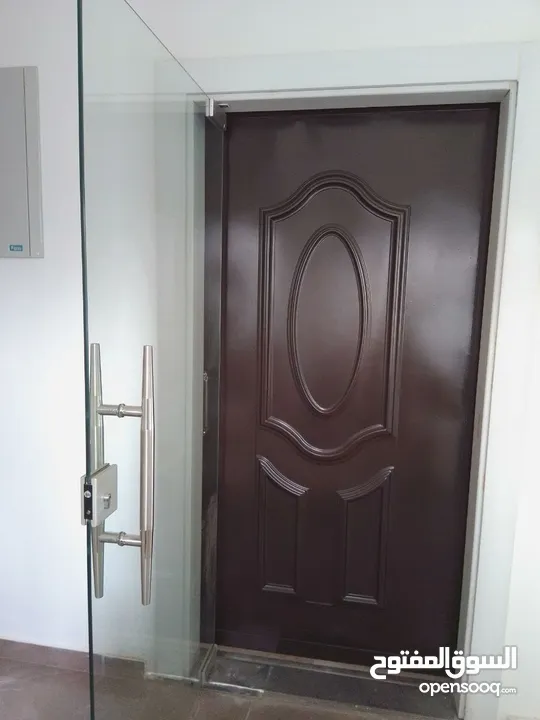 مكتب او عيادة حديثة للايجار جبل الحسين