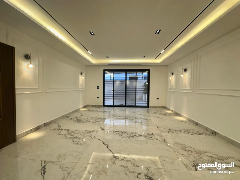 شقة غير مفروشة للبيع في دير غبار ( Property 43184 )-175066246