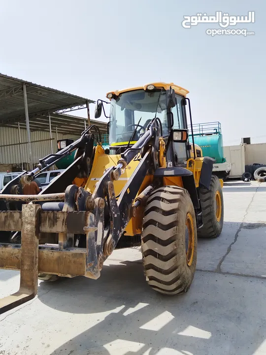 رافعة شوكية ماركة جي سي بي موديل 2011 للبيع Forklift JCB model 2011 for sale