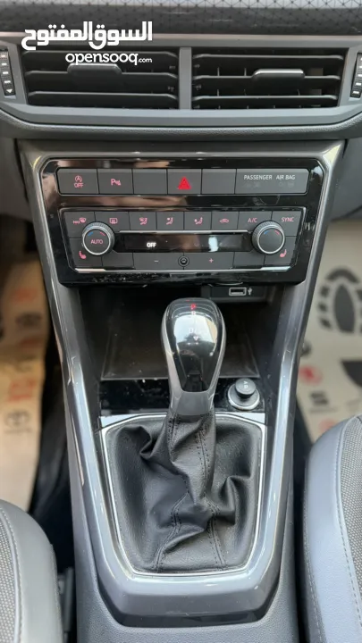 فولكس فاجن T-cross ترخيص 2020 ماتور 1000 بنزين/اوتوماتيك