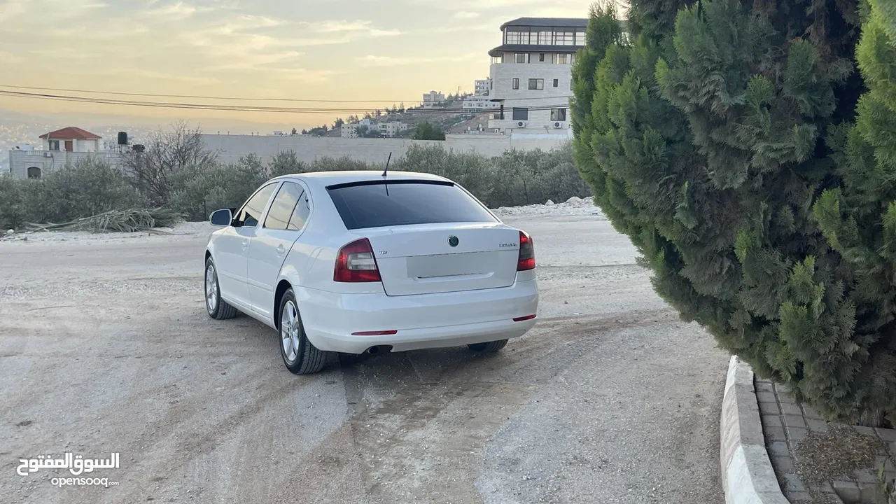 سكودا اوكتافيا 2012