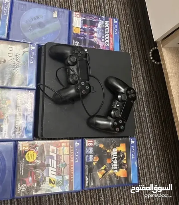 PS4 1 TB FOR SALE IN GOOD CONDITION