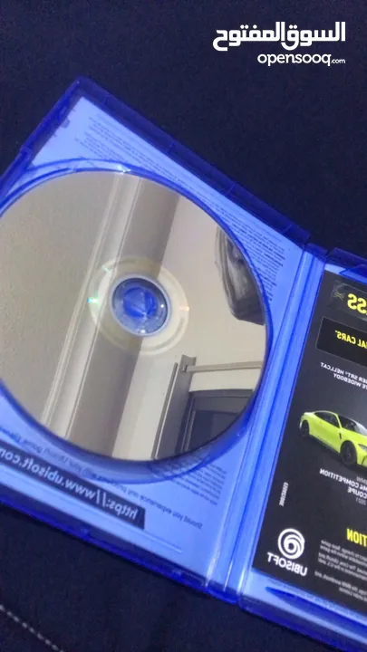 سيدي the crew  و Fifa 22 للبيع بنظاف جدًا
