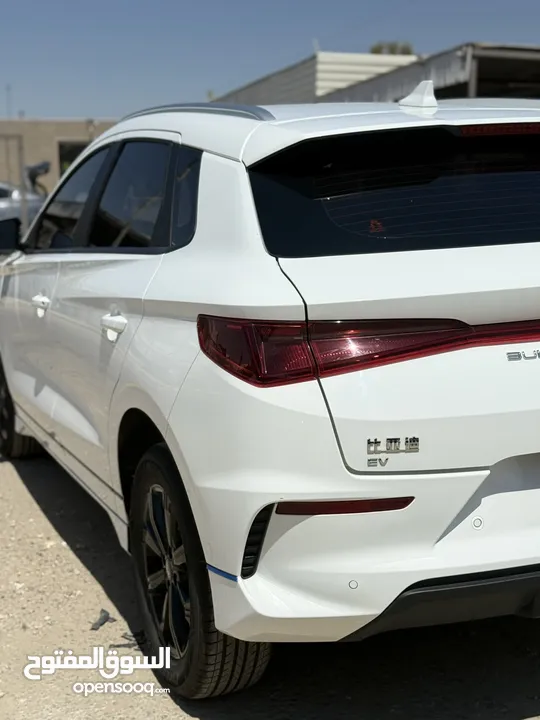 سيارة byd luxury e2 2022