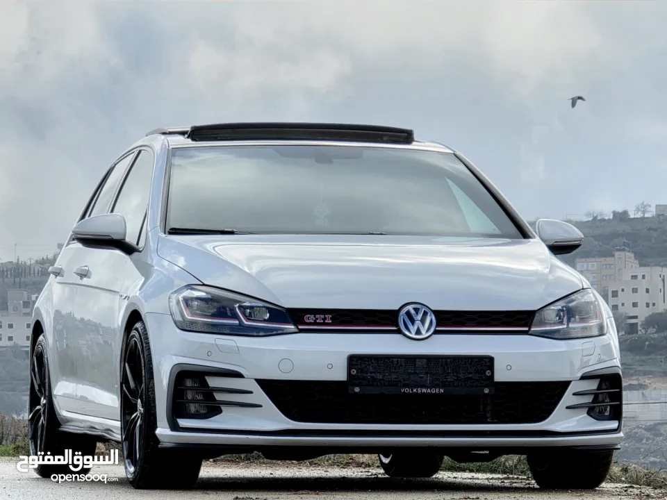 جولف GTI فل الفل نخب