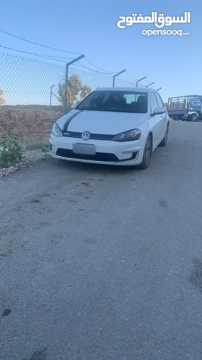 e Golf 2015 بريميوم  كرت ابيض فل كامل