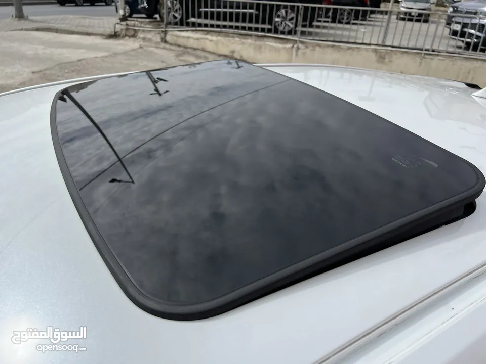 ليكزس UX300e كهربائية اعلى اضافات 2021
