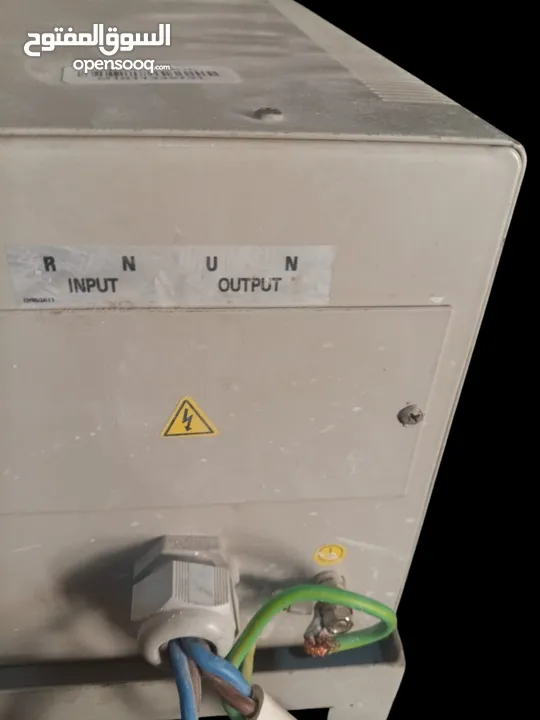 اجهزة تنظيم كهرباء 10000 وات صناعه اسبانيه (voltage regulator) شبه جديد