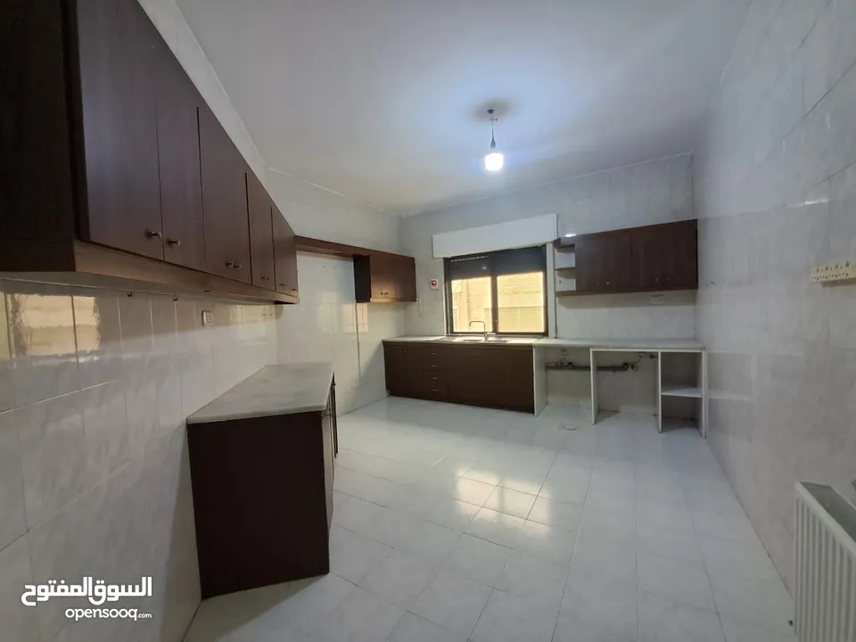شقة فارغة للايجار في الجبيهة