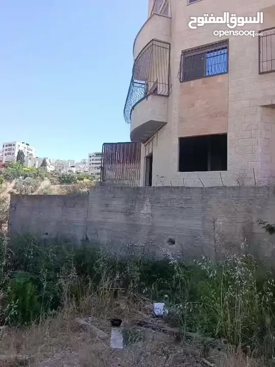 شقة عظم للبيع في نابلس 200م