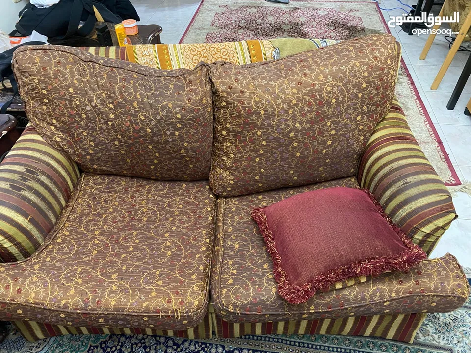 طقم كنب 7 مقاعد