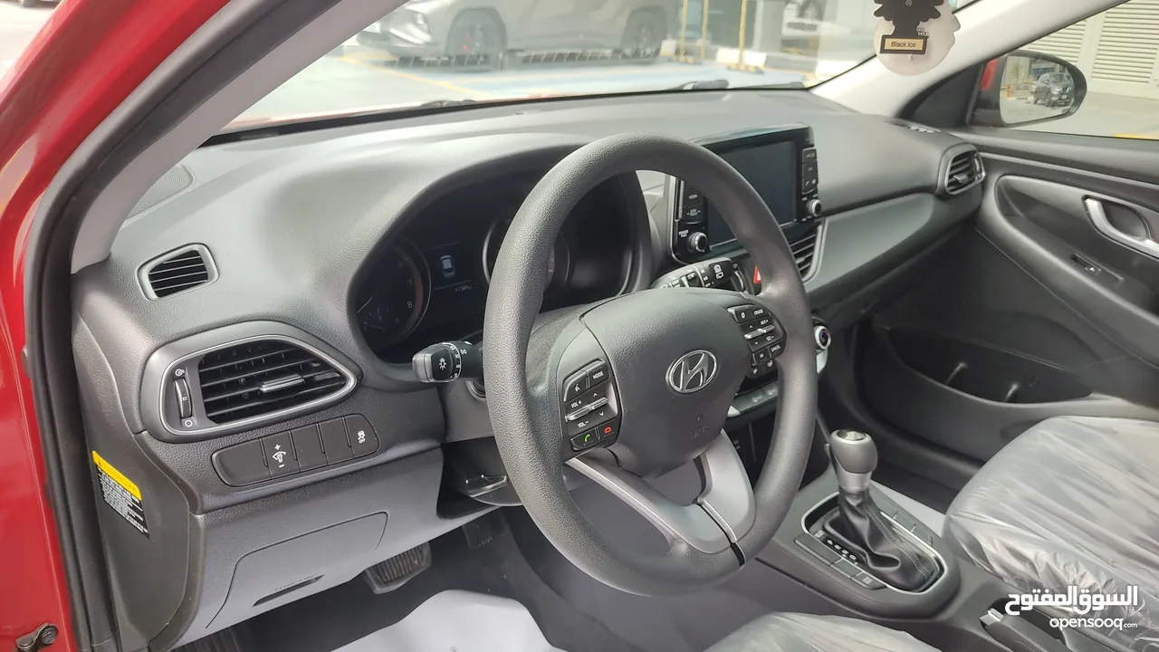 Hyundai Elantra GT ( Hatchback ) 2.0L GDI 2019