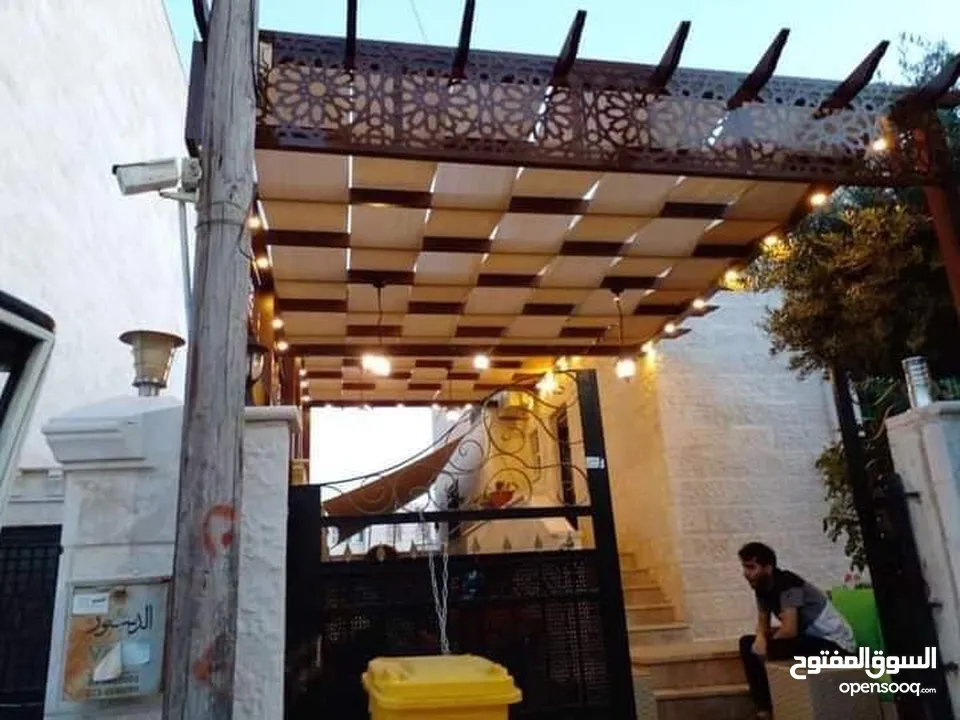 مظلات و اشرعة و برقولات