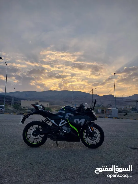 CFMOTO 250 sr بحالة الوكالة