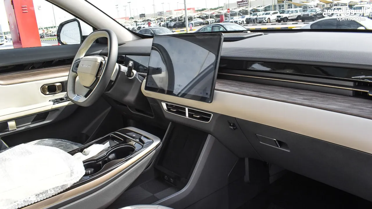 1.6 لاكشري بدون دفعات مقدمه والقسط الاول بعد ثلاث شهور