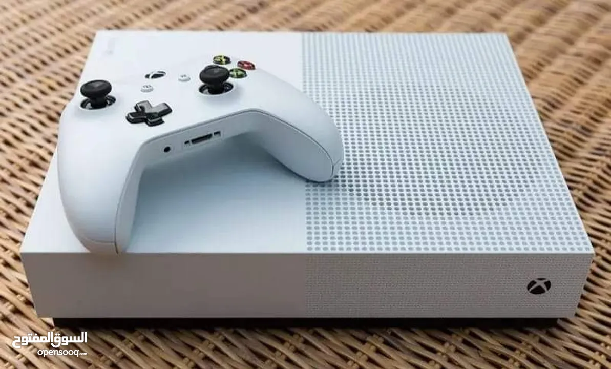 مطلوب محل يحمل العاب xbox  إب او في صنعاء