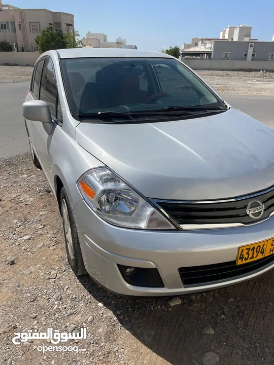 Nissan versa 2011