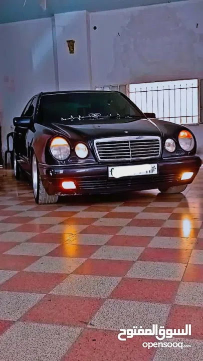 مرسيدس قرش ونص للبيع كاش