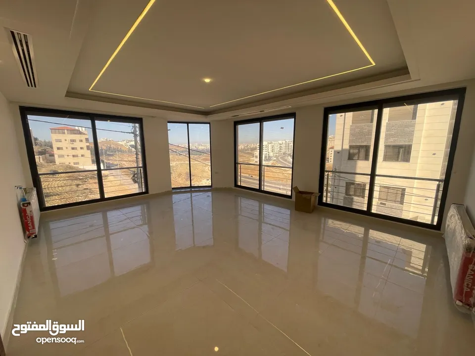 شقة فارغة للايجار في منطقة عبدون